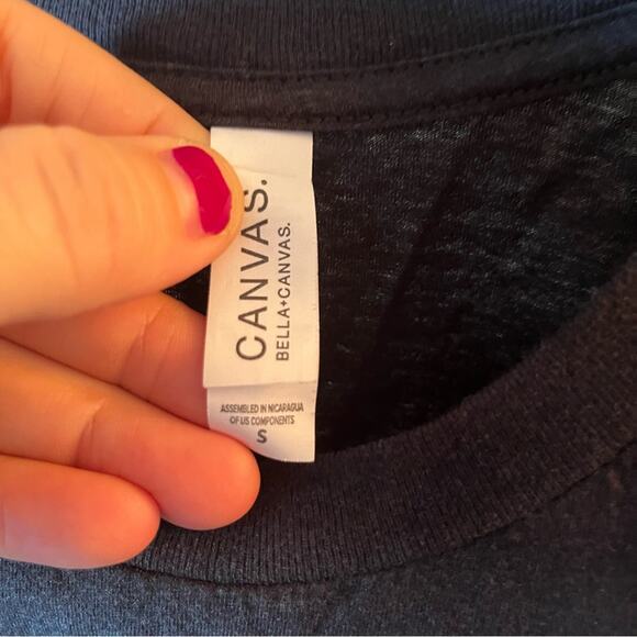 Bella Canvas Canine Caffeine Carbs Cuddles graphic tee shirt small S - Picture 2 of 6